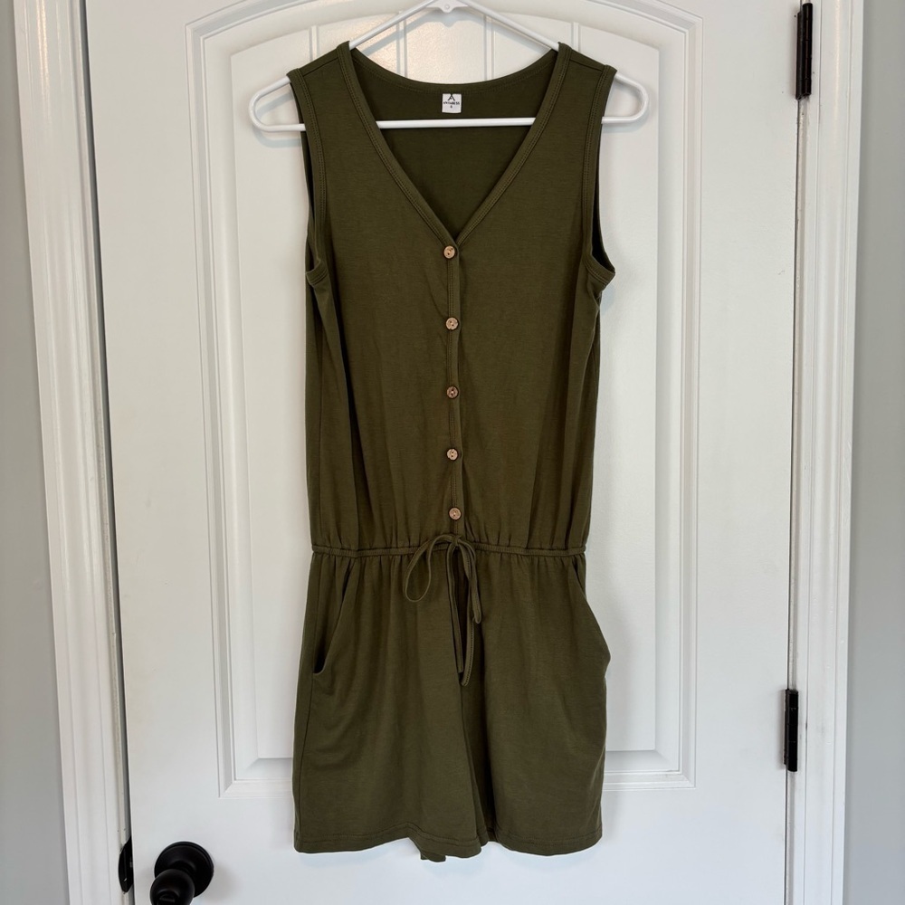 Anrabess Olive Green Sleeveless Button-Down Romper Size Small